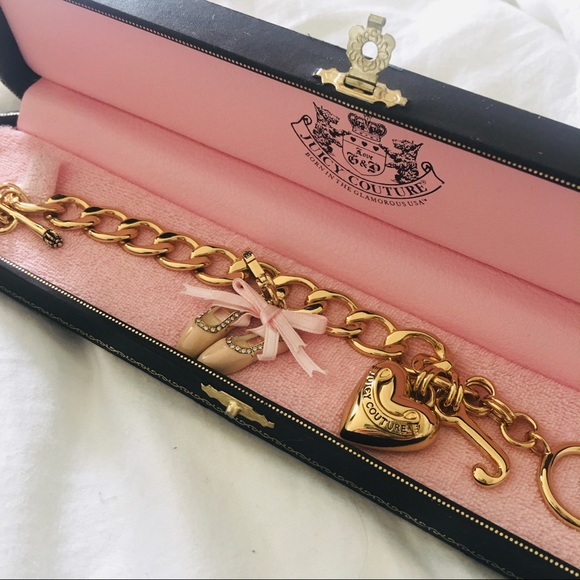 Juicy Couture Jewelry - 💎Juicy Couture Gold Bracelet with Charm